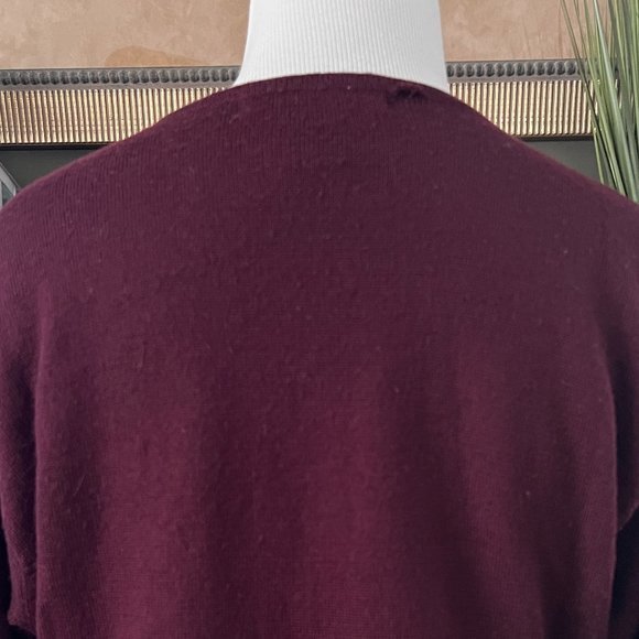 John Meyer Women's Wine Crew Neck Wool Blend Sweater Sz. L - Picture 8 of 10
